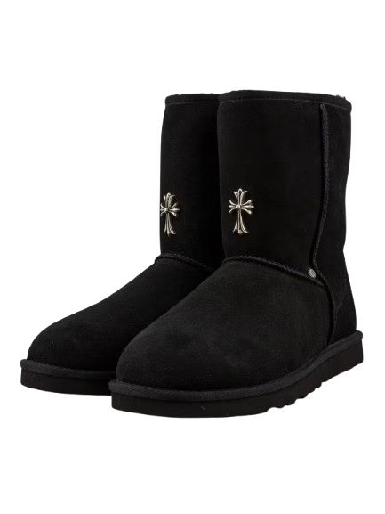 Black Chrome Heart Uggs